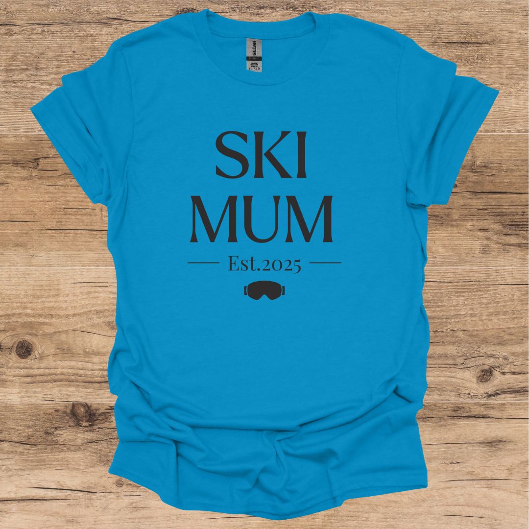 Ski Mum.. T-Shirt