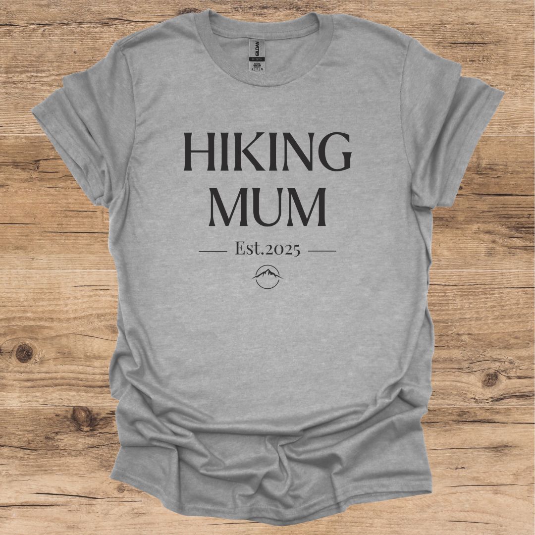 Hiking Mum.. T-Shirt