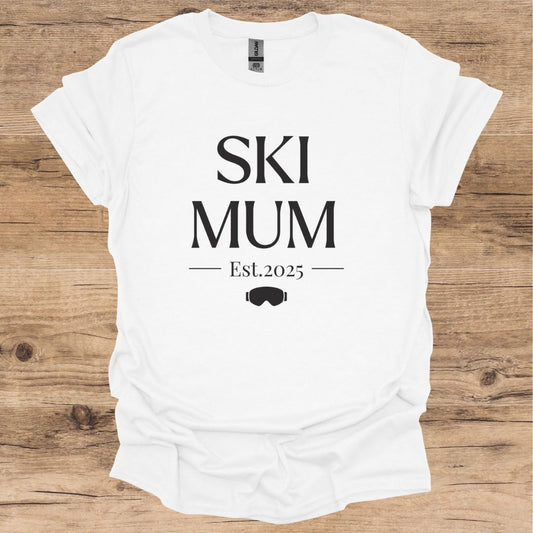 Ski Mum.. T-Shirt